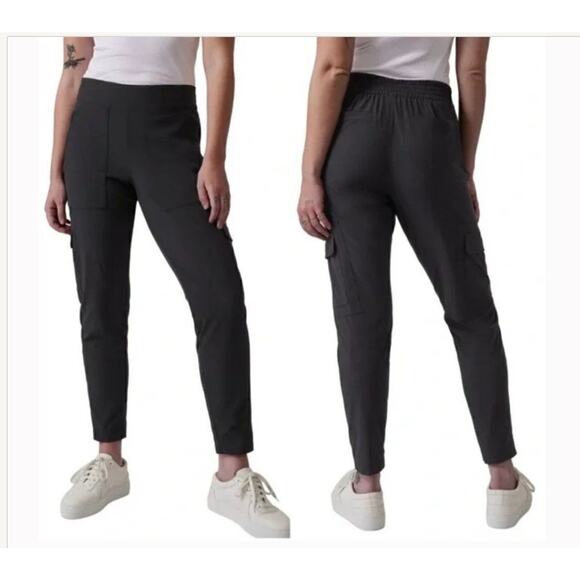 Athleta Chelsea Cargo Lined High Rise Black Jogger Women’s Size 4 in Black - Picture 1 of 13